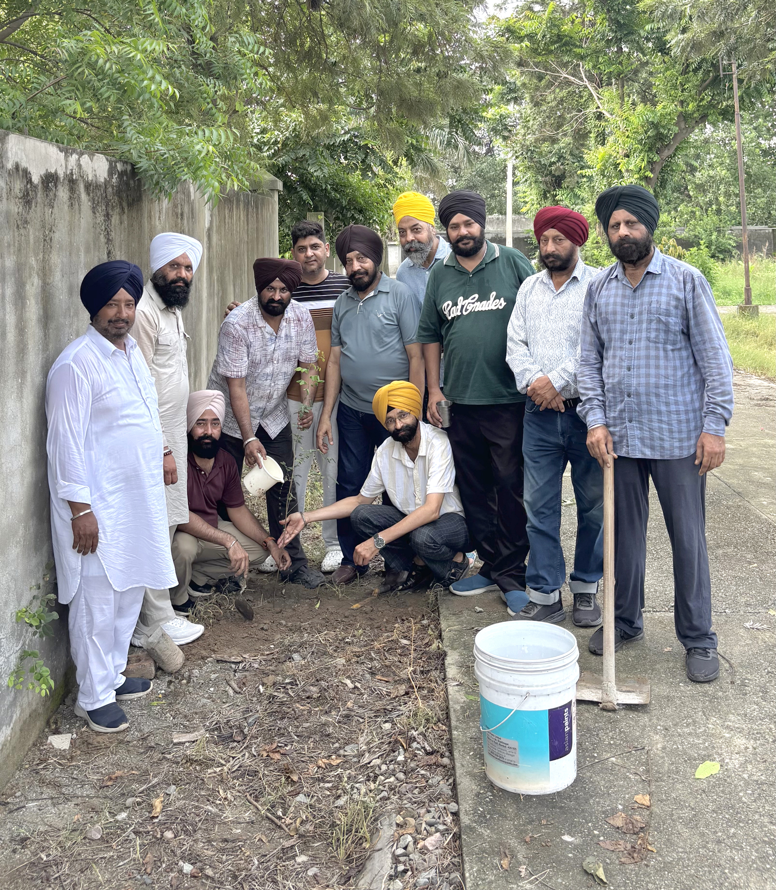 ਪ੍ਰੋਫੈਸ਼ਨਲ ਫੋਟੋਗਰਾਫਰ ਐਸੋਸੀਏਸ਼ਨ( ਰਜਿ  ) ਅੰਮ੍ਰਿਤਸਰ ਵੱਲੋਂ ਵਰਲਡ ਫੋਟੋਗਰਾਫੀ ਡੇ ਪੌਦੇ ਲਗਾ ਕੇ ਮਨਾਇਆ ਗਿਆ Team PPAA 🎥📷
